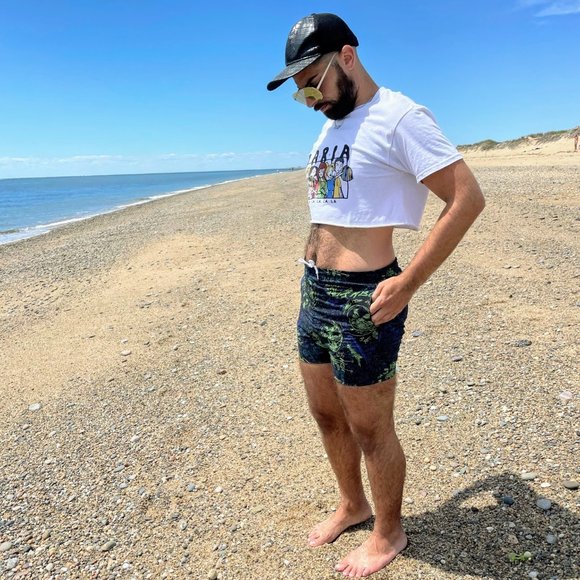 Meet your Posher, Tony - Picture 12 of 15